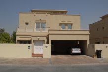 United Arab Emirates - copyright by Reineke Otten